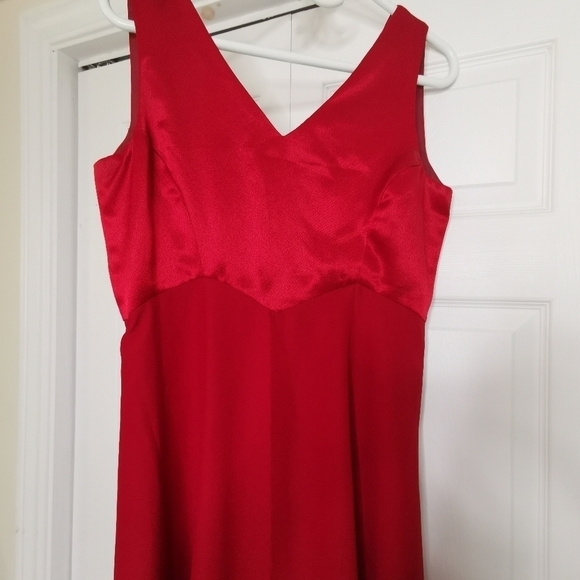 Maxi Deep red event dress - Picture 2 of 6